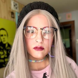 Meet your Posher, Jaala